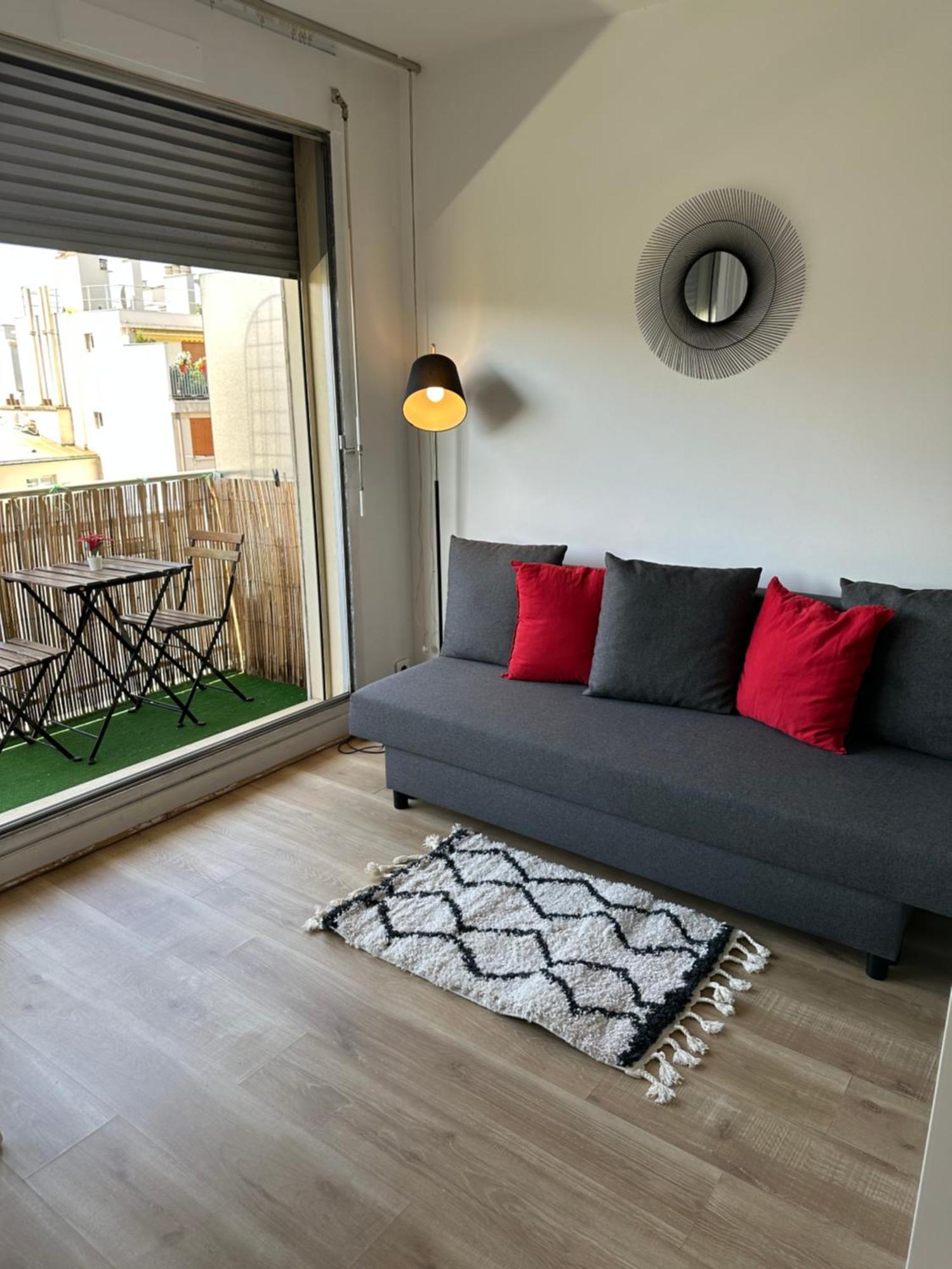 Hermoso A 10 Minutos De La Torre Eiffel